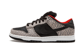 SB Dunk Low Pro "Supreme - Black Cement" 304292 131