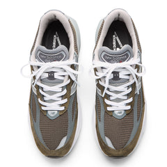 Unisex Made in USA 990v6