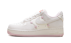 Air Force 1 Low WMNS"Valentine's Day" HV5992 111