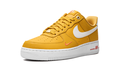 AIR FORCE 1 LO MNS WMNS"40th Anniversary" DQ7582 700